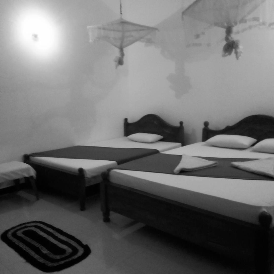 Margosa Guesthouse Mirissa Camera foto